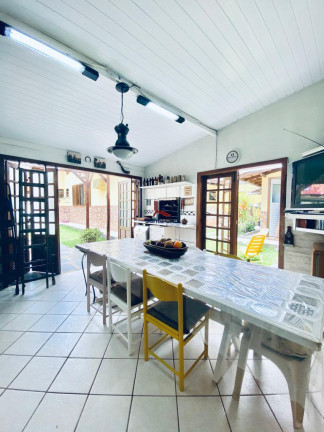 Imagem Casa com 4 Quartos à Venda, 450 m² em Ingleses Do Rio Vermelho - Florianópolis Imagem Casa com 4 Quartos à Venda, 450 m² em Ingleses Do Rio Vermelho - Florianópolis
