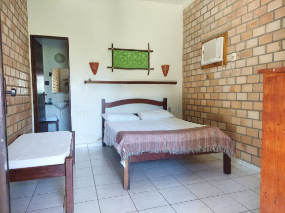 Imagem Imóvel com 11 Quartos à Venda, 447 m² Imagem Imóvel com 11 Quartos à Venda, 447 m²