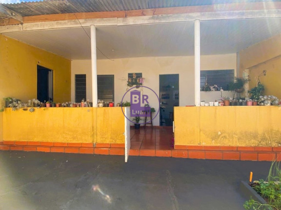 Imagem Casa com 3 Quartos à Venda, 330 m² em Guanabara - Londrina Imagem Casa com 3 Quartos à Venda, 330 m² em Guanabara - Londrina