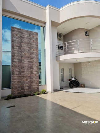Imagem Sobrado com 3 Quartos à Venda, 205 m² Imagem Sobrado com 3 Quartos à Venda, 205 m²