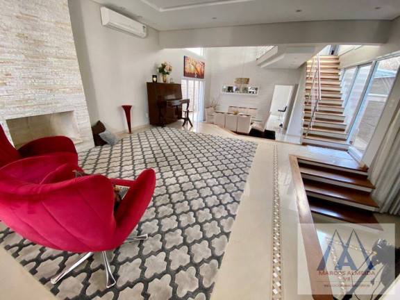 Imagem Casa com 3 Quartos à Venda, 340 m² em Vila Oliveira - Mogi Das Cruzes Imagem Casa com 3 Quartos à Venda, 340 m² em Vila Oliveira - Mogi Das Cruzes