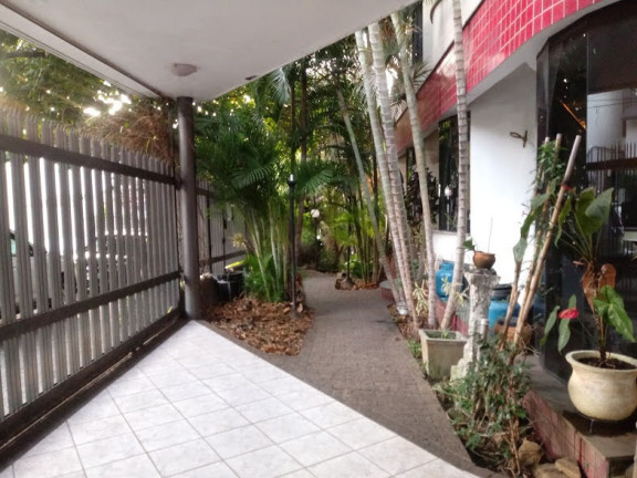 Imagem Sobrado com 5 Quartos à Venda, 465 m² em Jardim Da Gloria - Sp Imagem Sobrado com 5 Quartos à Venda, 465 m² em Jardim Da Gloria - Sp