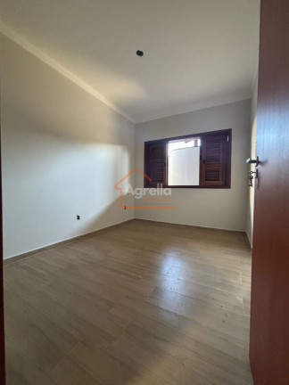 Imagem Casa com 3 Quartos à Venda, 150 m² em Jardim Boa Vista - Mogi Guaçu Imagem Casa com 3 Quartos à Venda, 150 m² em Jardim Boa Vista - Mogi Guaçu