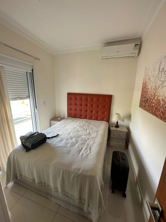 Imagem Sobrado com 4 Quartos à Venda, 250 m² em Ninho Verde I - Porangaba Imagem Sobrado com 4 Quartos à Venda, 250 m² em Ninho Verde I - Porangaba