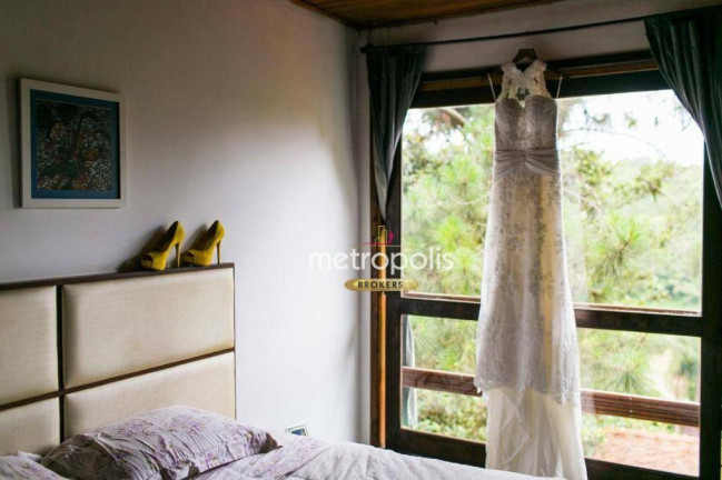 Imagem Casa com 3 Quartos à Venda, 330 m² em Eldorado - Diadema Imagem Casa com 3 Quartos à Venda, 330 m² em Eldorado - Diadema