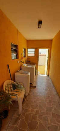 Imagem Casa com 4 Quartos à Venda, 235 m² em Jardim Paraventi - Guarulhos Imagem Casa com 4 Quartos à Venda, 235 m² em Jardim Paraventi - Guarulhos