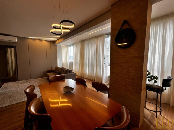 Imagem Apartamento com 3 Quartos à Venda, 171 m² em Centro - Balneário Camboriú