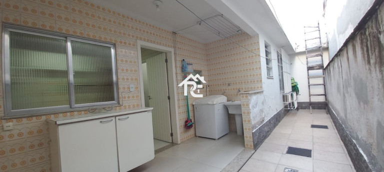 Imagem Casa com 2 Quartos à Venda, 160 m² em São Francisco - Niterói