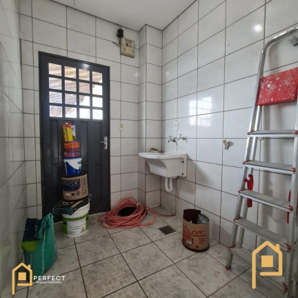 Imagem Casa com 1 Quarto à Venda, 250 m² em Conjunto Habitacional água Quente - Taubaté Imagem Casa com 1 Quarto à Venda, 250 m² em Conjunto Habitacional água Quente - Taubaté