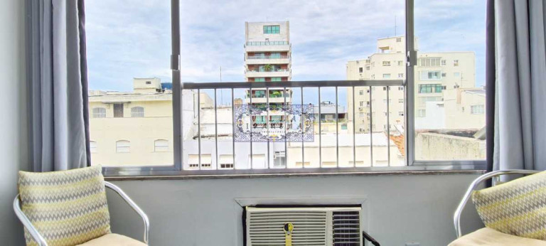 Imagem Apartamento com 1 Quarto à Venda, 50 m² em Ipanema - Rio De Janeiro Imagem Apartamento com 1 Quarto à Venda, 50 m² em Ipanema - Rio De Janeiro
