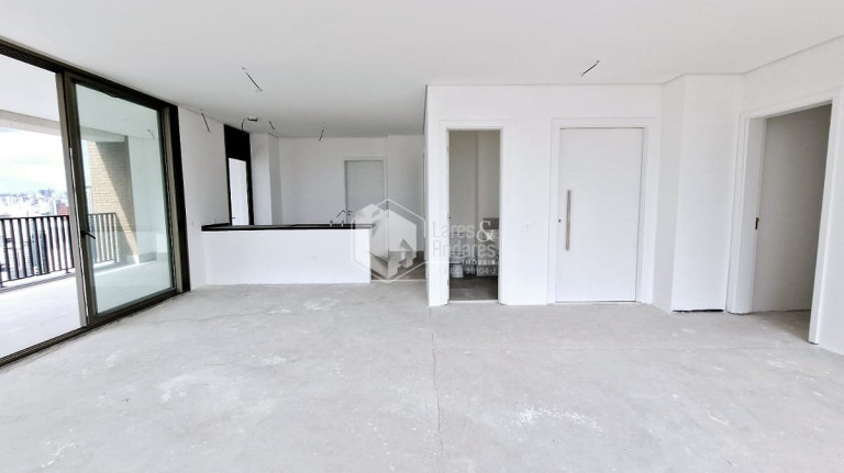 Imagem Apartamento com 3 Quartos à Venda, 189 m² em Itaim - São Paulo