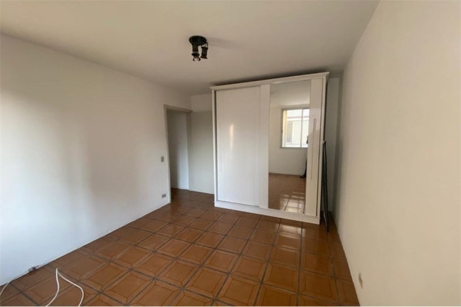 Imagem Imóvel com 2 Quartos à Venda, em Pinheiros - São Paulo Imagem Imóvel com 2 Quartos à Venda, em Pinheiros - São Paulo