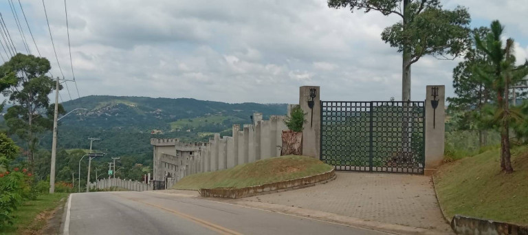 Imagem Casa com 3 Quartos à Venda, 2.500 m² em São Roque