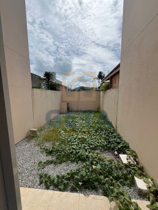 Imagem Sobrado com 2 Quartos à Venda, 80 m² em Santa Regina - Camboriú Imagem Sobrado com 2 Quartos à Venda, 80 m² em Santa Regina - Camboriú