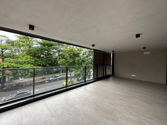 Imagem Apartamento com 4 Quartos à Venda, 183 m² em Lagoa - Rio De Janeiro Imagem Apartamento com 4 Quartos à Venda, 183 m² em Lagoa - Rio De Janeiro