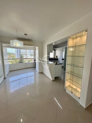 Imagem Apartamento com 3 Quartos à Venda, 85 m² em América - Joinville