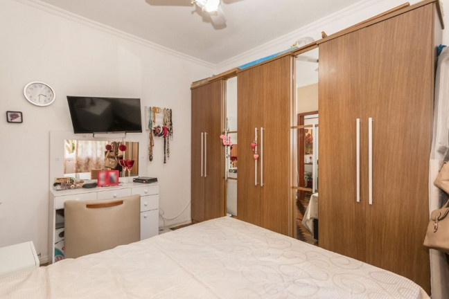 Imagem Imóvel com 2 Quartos à Venda, 68 m² em Passo Da Areia - Porto Alegre Imagem Imóvel com 2 Quartos à Venda, 68 m² em Passo Da Areia - Porto Alegre
