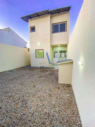 Imagem Casa com 3 Quartos à Venda, 638 m² em Monguba - Pacatuba Imagem Casa com 3 Quartos à Venda, 638 m² em Monguba - Pacatuba