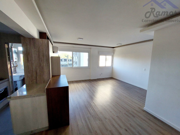 Imagem Imóvel com 2 Quartos à Venda, 72 m² em Glória - Porto Alegre Imagem Imóvel com 2 Quartos à Venda, 72 m² em Glória - Porto Alegre