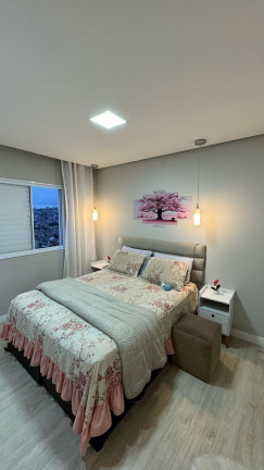 Imagem Apartamento com 2 Quartos à Venda, 54 m² em Vila Humaitá - Santo André