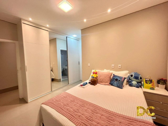 Imagem Casa de Condomínio com 4 Quartos à Venda, 270 m² em Cuiabá Imagem Casa de Condomínio com 4 Quartos à Venda, 270 m² em Cuiabá