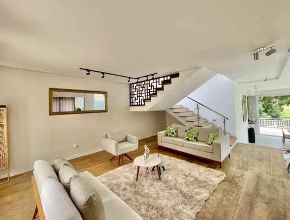 Imagem Casa de Condomínio com 4 Quartos à Venda, 386 m² em Chácara Dos Junqueiras - Carapicuíba
