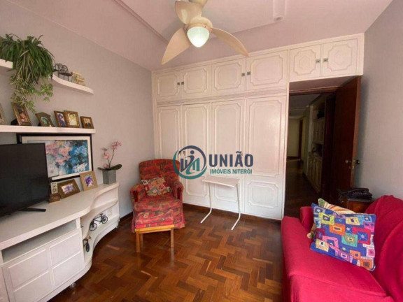 Imagem Apartamento com 3 Quartos à Venda, 177 m² em Icaraí - Niterói