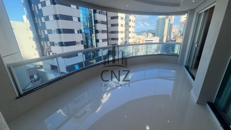 Imagem Apartamento com 4 Quartos à Venda, 268 m² em Meia Praia - Itapema Imagem Apartamento com 4 Quartos à Venda, 268 m² em Meia Praia - Itapema
