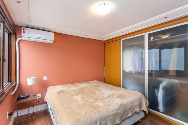 Imagem Casa de Condomínio com 3 Quartos à Venda, 200 m² em Vila Assunção - Porto Alegre Imagem Casa de Condomínio com 3 Quartos à Venda, 200 m² em Vila Assunção - Porto Alegre