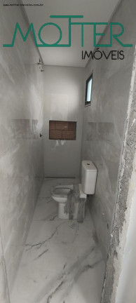 Imagem Casa com 3 Quartos à Venda, 193 m² em Jardim Das Américas - Curitiba Imagem Casa com 3 Quartos à Venda, 193 m² em Jardim Das Américas - Curitiba