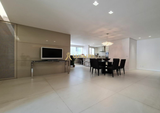Imagem Imóvel com 4 Quartos à Venda, 147 m² em Santo Agostinho - Belo Horizonte Imagem Imóvel com 4 Quartos à Venda, 147 m² em Santo Agostinho - Belo Horizonte