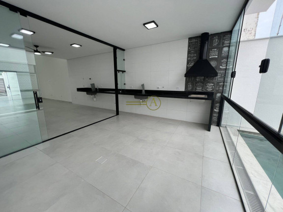 Imagem Casa com 3 Quartos à Venda, 160 m² em Jardim Icaraiba - Peruíbe Imagem Casa com 3 Quartos à Venda, 160 m² em Jardim Icaraiba - Peruíbe