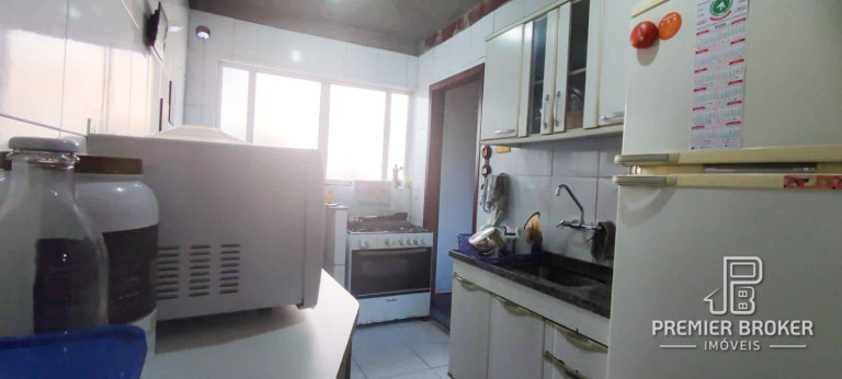 Imagem Casa com 4 Quartos à Venda, 145 m² em Artistas - Teresópolis Imagem Casa com 4 Quartos à Venda, 145 m² em Artistas - Teresópolis
