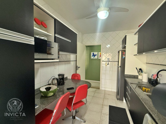 Imagem Apartamento com 3 Quartos à Venda, 135 m² em Centro - Balneário Camboriú Imagem Apartamento com 3 Quartos à Venda, 135 m² em Centro - Balneário Camboriú