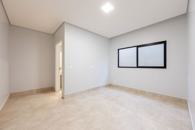 Imagem Casa com 4 Quartos à Venda, 350 m² em Setor Habitacional Vicente Pires - Brasília Imagem Casa com 4 Quartos à Venda, 350 m² em Setor Habitacional Vicente Pires - Brasília
