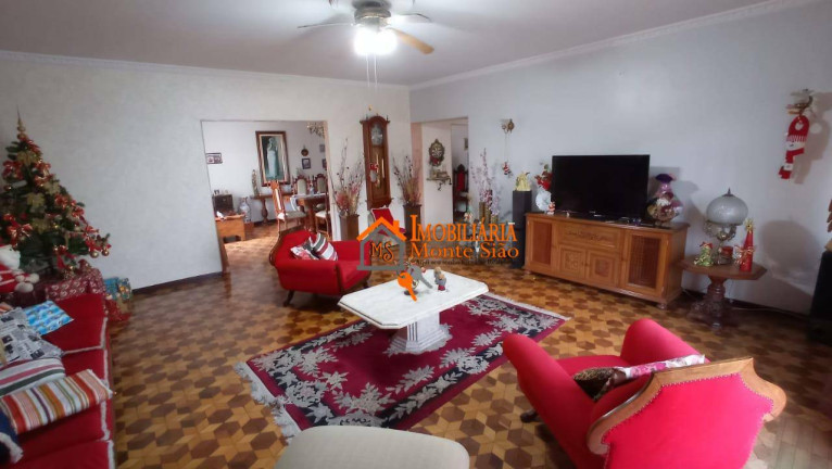 Imagem Casa com 2 Quartos à Venda, 400 m² em Vila Galvão - Guarulhos Imagem Casa com 2 Quartos à Venda, 400 m² em Vila Galvão - Guarulhos