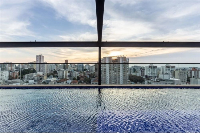 Imagem Apartamento com 1 Quarto à Venda, 43 m² em Auxiliadora - Porto Alegre Imagem Apartamento com 1 Quarto à Venda, 43 m² em Auxiliadora - Porto Alegre