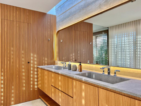 Imagem Casa com 4 Quartos à Venda, 350 m² em Morada Do Sol - Capao Da Canoa Imagem Casa com 4 Quartos à Venda, 350 m² em Morada Do Sol - Capao Da Canoa