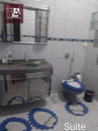 Imagem Casa com 3 Quartos à Venda, 225 m² em Vila São Roque - Lorena Imagem Casa com 3 Quartos à Venda, 225 m² em Vila São Roque - Lorena