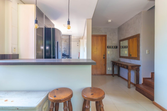 Imagem Imóvel com 2 Quartos à Venda, em Passo Da Areia - Porto Alegre Imagem Imóvel com 2 Quartos à Venda, em Passo Da Areia - Porto Alegre