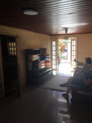 Imagem Casa com 4 Quartos à Venda, 180 m² em Capão Novo - Capão Da Canoa