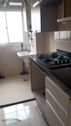 Imagem Apartamento com 3 Quartos à Venda, 56 m² em Cocaia - Guarulhos
