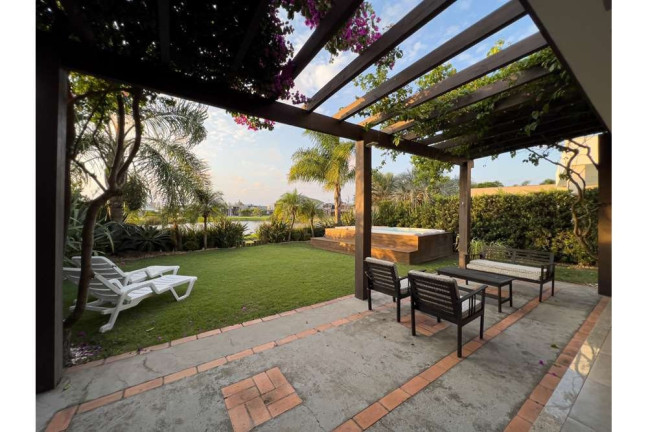 Imagem Casa com 3 Quartos à Venda, 201 m² em Centro - Xangri-lá