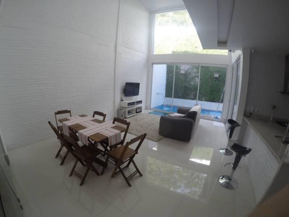 Imagem Casa com 3 Quartos à Venda, 230 m² em Aleixo - Manaus Imagem Casa com 3 Quartos à Venda, 230 m² em Aleixo - Manaus