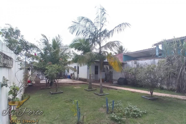 Imagem Casa com 3 Quartos à Venda, 680 m² em 34 - Peruíbe 