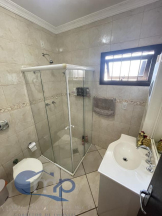 Imagem Casa com 4 Quartos à Venda, 240 m² em Centro - Torres Imagem Casa com 4 Quartos à Venda, 240 m² em Centro - Torres