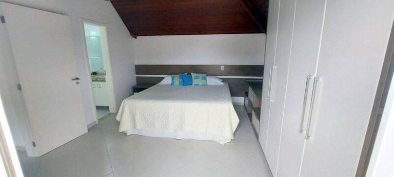 Imagem Casa com 4 Quartos à Venda, 230 m² em Peruíbe Imagem Casa com 4 Quartos à Venda, 230 m² em Peruíbe