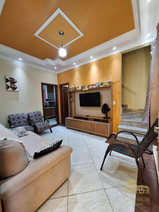Imagem Casa com 2 Quartos à Venda, 68 m² em Vila Assunção - Praia Grande Imagem Casa com 2 Quartos à Venda, 68 m² em Vila Assunção - Praia Grande