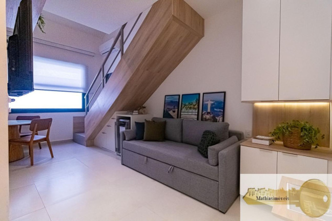 Imagem Apartamento com 1 Quarto à Venda, 64 m² em Copacabana - Rio De Janeiro Imagem Apartamento com 1 Quarto à Venda, 64 m² em Copacabana - Rio De Janeiro