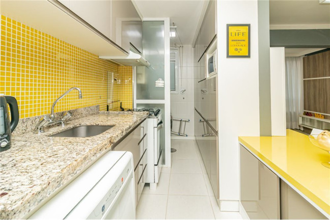 Imagem Imóvel com 2 Quartos à Venda, em Passo Da Areia - Porto Alegre Imagem Imóvel com 2 Quartos à Venda, em Passo Da Areia - Porto Alegre
